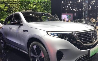 奔驰EQC350纯电SUV（德系工艺与创新科技完美结合）